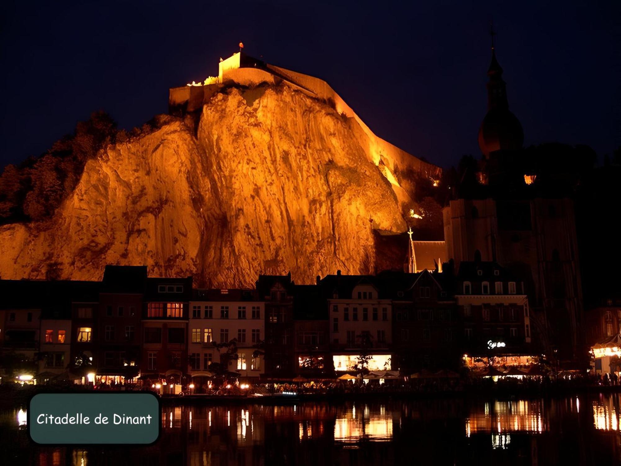 L'Arizona Dinant - Studio Montana - Barbecue, Free Parking, Dog Ok ภายนอก รูปภาพ